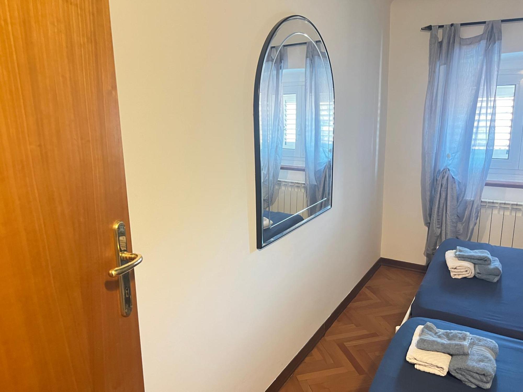 Apartment City Center Trieste Luaran gambar